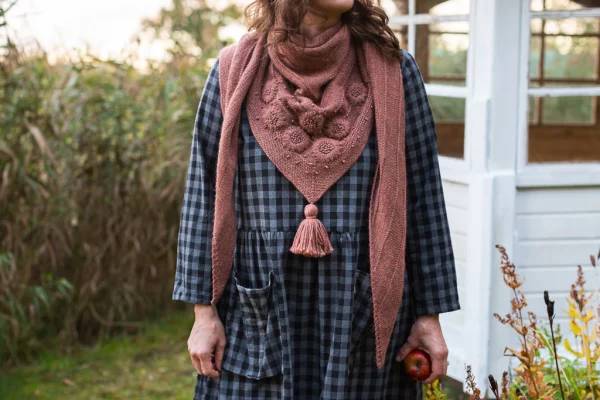 Embroidery on knits (en Anglais) – Image 15
