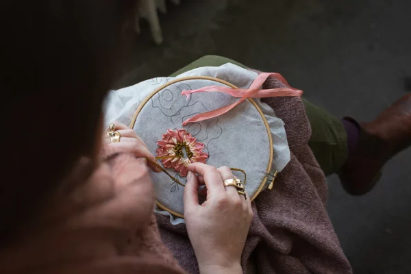 Embroidery on knits (en Anglais) – Image 17