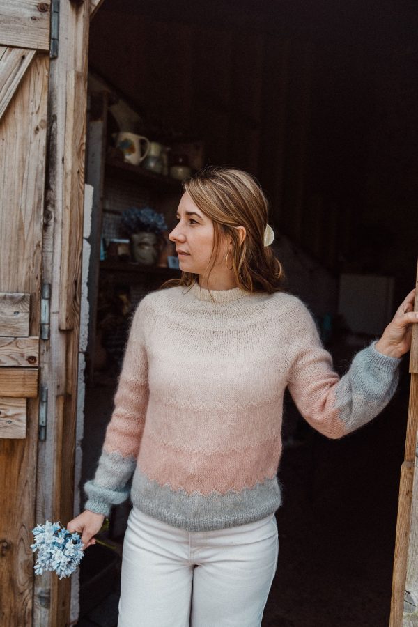 Lover (Jumper) – Image 3
